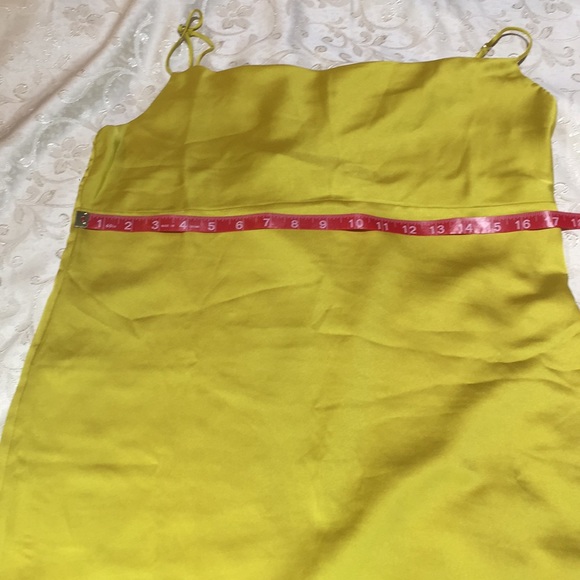 Stelen beautiful gold tone dress - Picture 6 of 8